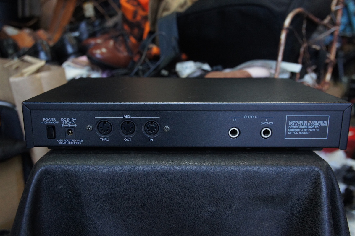 送料込 外観良好♪動作品♪Roland MT-32 LA音源モジュール アダプター 