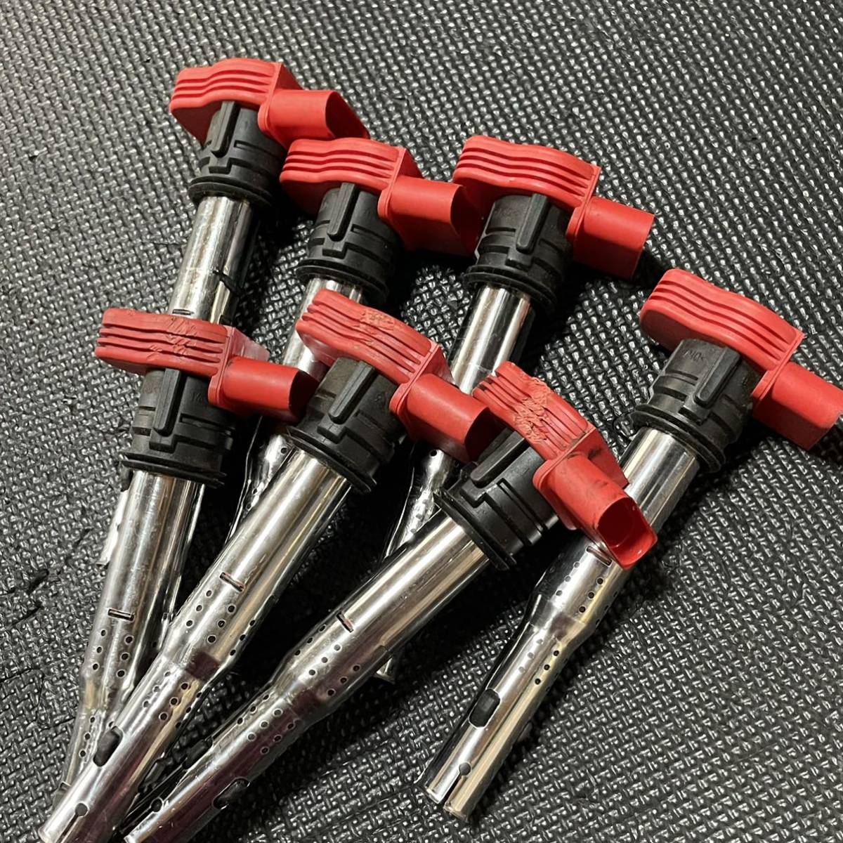 アウディ VW 正規純正品 イグニッションコイル 7本セット 06E905115 07K905715 ゴルフ５ 6 GTI A6 A4 Q5 Q7 A7 TT ポロ A5 RS5 S5