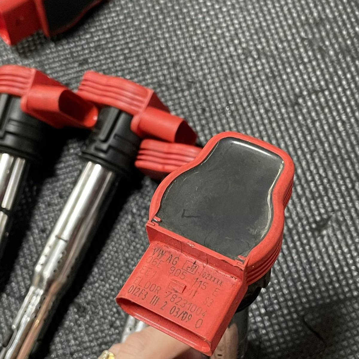 アウディ VW 正規純正品 イグニッションコイル 7本セット 06E905115 07K905715 ゴルフ５ 6 GTI A6 A4 Q5 Q7 A7 TT ポロ A5 RS5 S5