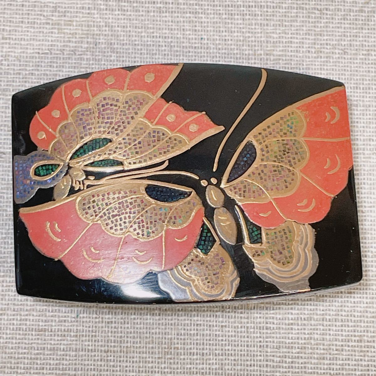 本鼈甲 べっ甲 帯留め 帯どめ 作家物 螺鈿細工 金蒔絵 蝶々 バタフライ 