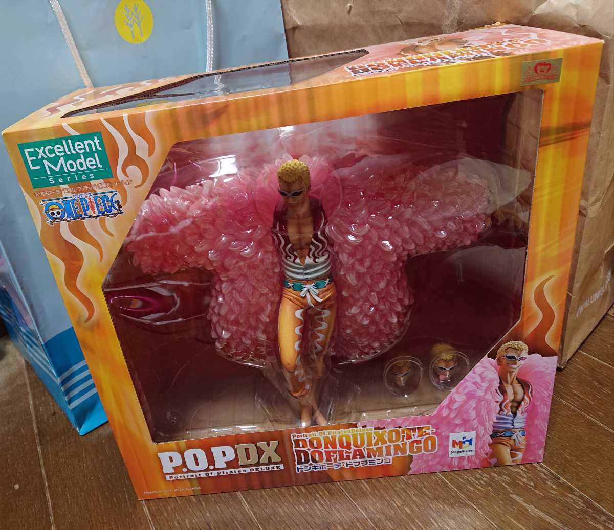 ExcellentModel未開封メガハウスONE PIECE ワンピース.POPDX、DONQUIXOTE・DOFLAMINGO、Portrait.Of.PiratesDELUXE、ドフラミンゴ