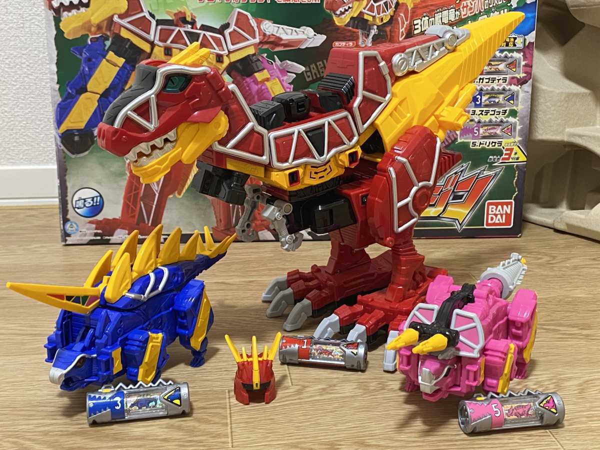 完品】キョウリュウジャー カミツキ合体 DX キョウリュウジン 【公式通販】