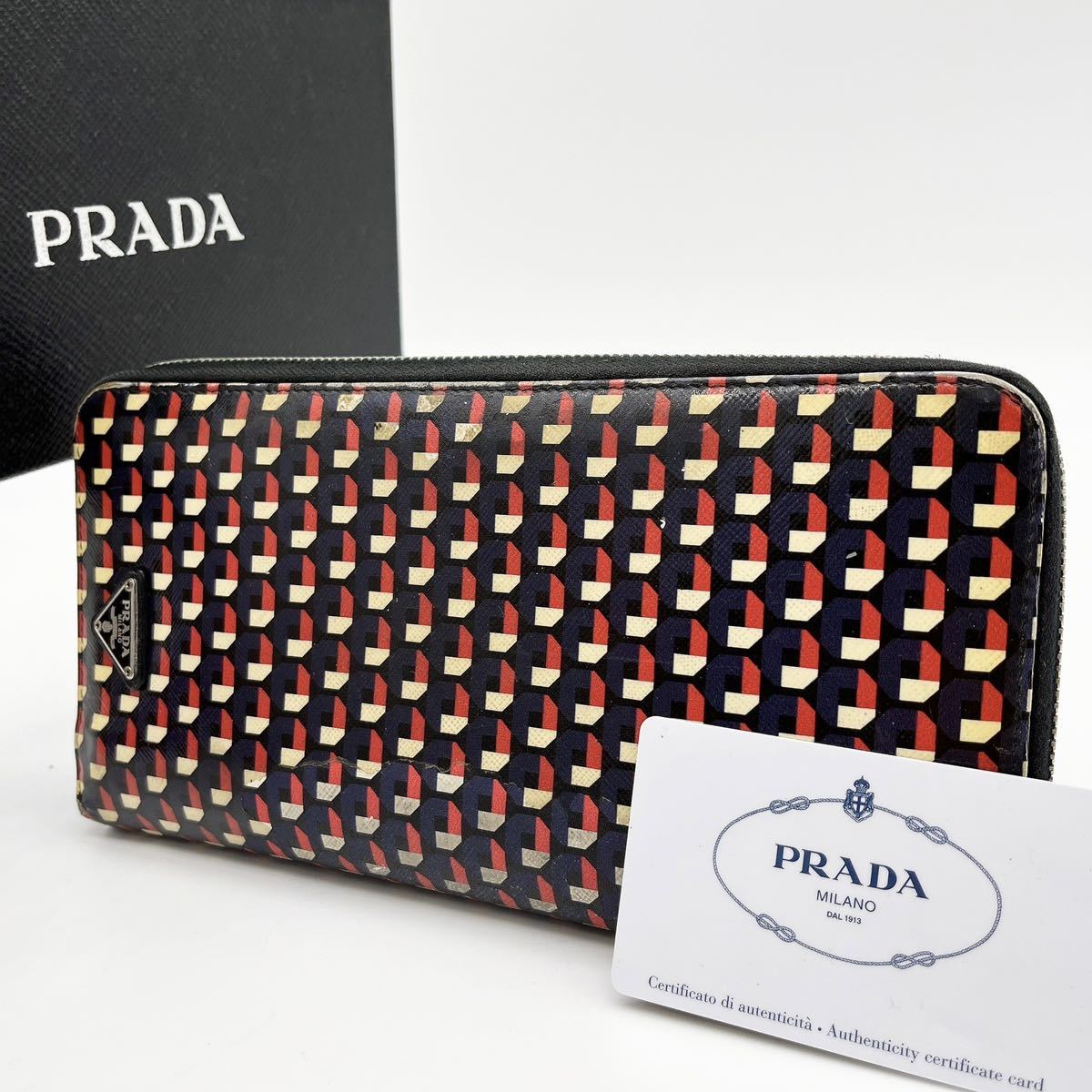 PRADA プラダ 折り財布 キルティング 三角ロゴ ブラック ナイロン