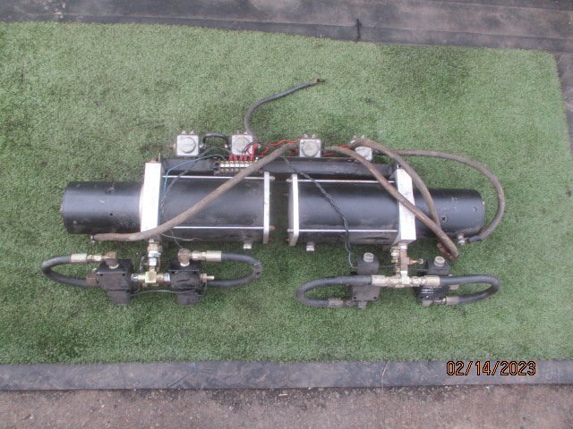 0116)メーカー不明 ハイドロ ポンプ 2基セット｜サスペンション