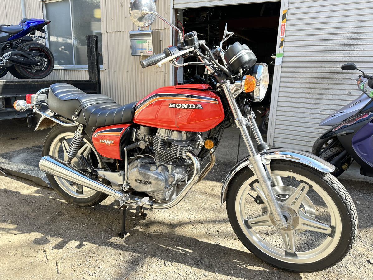 ホーク 2 連れ出せる 1978年式（逆車）