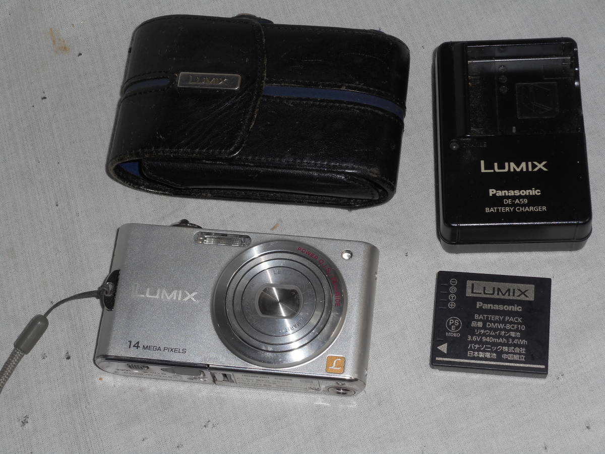 デジカメ□パナソニック・LUMIX・DMC-FX66・ケース付□USED 