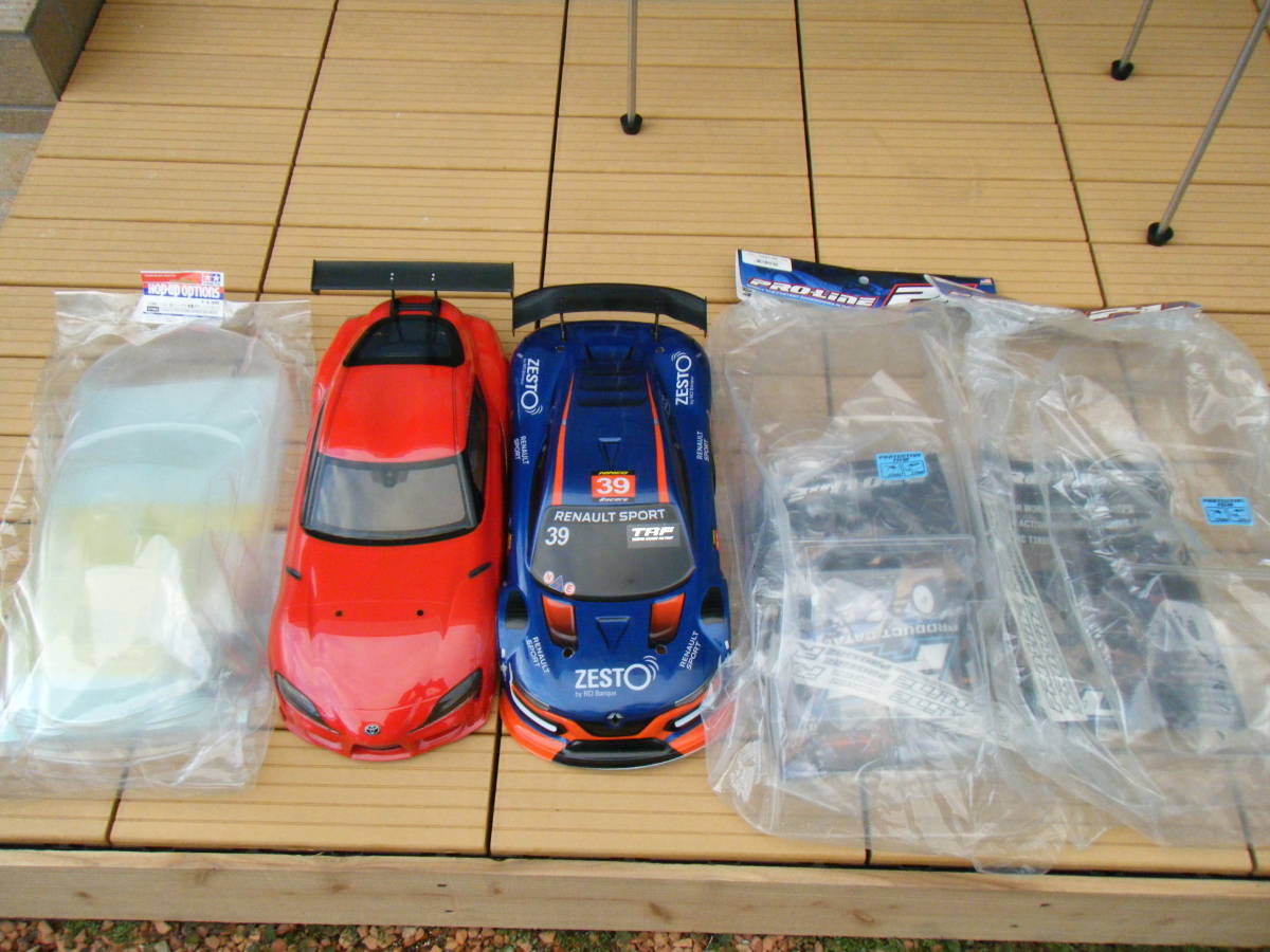 ♪ボディ5枚セット！タミヤ トヨタGRスープラ軽量ボディ、トヨタスープラ(DB82)、ルノー RS01、プロラインプロ ドライバー SC（2枚）