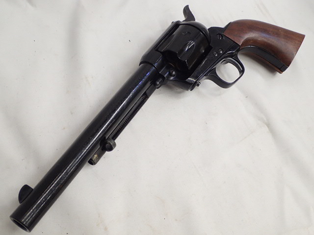 022102 ☆木製グリップ♪CMC COLT SINGLE ACTION ARMY.45 樹脂製モデル