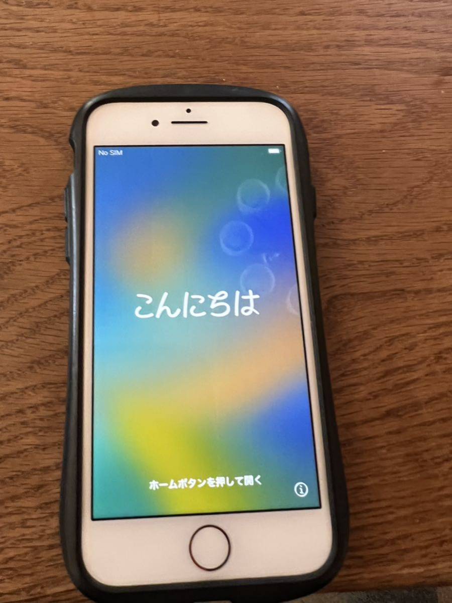 06 iPhone8 ゴールド SIMフリー 美品 バッテリー100% iphone8 SIMフリー 256GBバッテリー交換したばっかりゴールド ゴールド