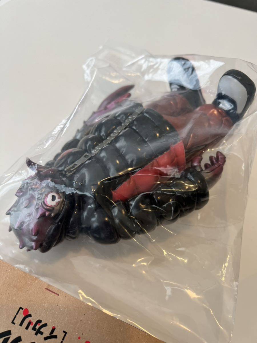 送料無料 クトゥルフオイド イカリ 墓場の画廊 ブラック 限定_3