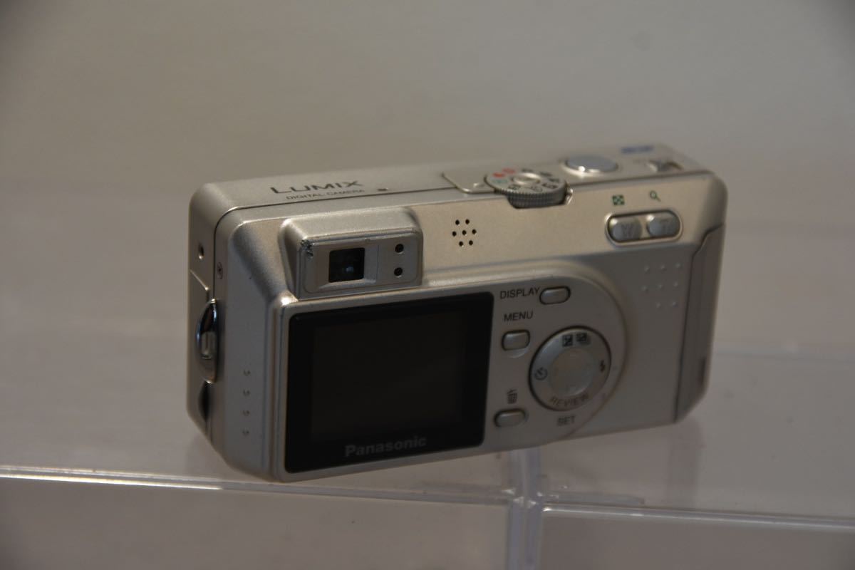 コンパクトデジタルカメラ Panasonic パナソニック LUMIX DMC-F1