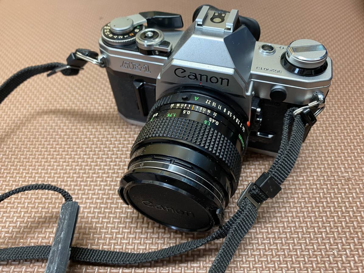 人気定番 Canon AE-1 一眼レフフィルムカメラ ボディ レンズ キヤノン