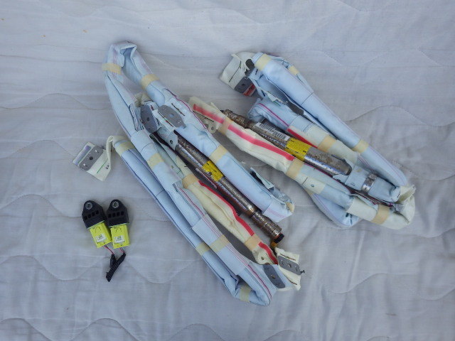 おまとめ プリウスα ZVW41 カーテンシールド エアバッグ ASSY 左右 62180-47040