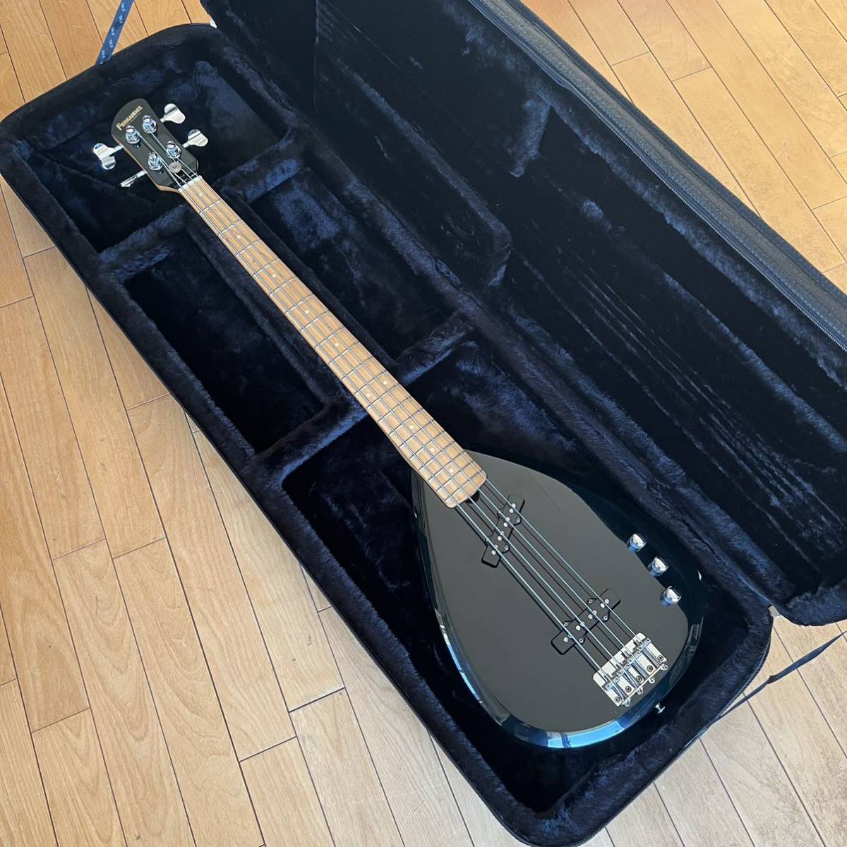 FERNANDES YB 琵琶ベース+ セミハードケース