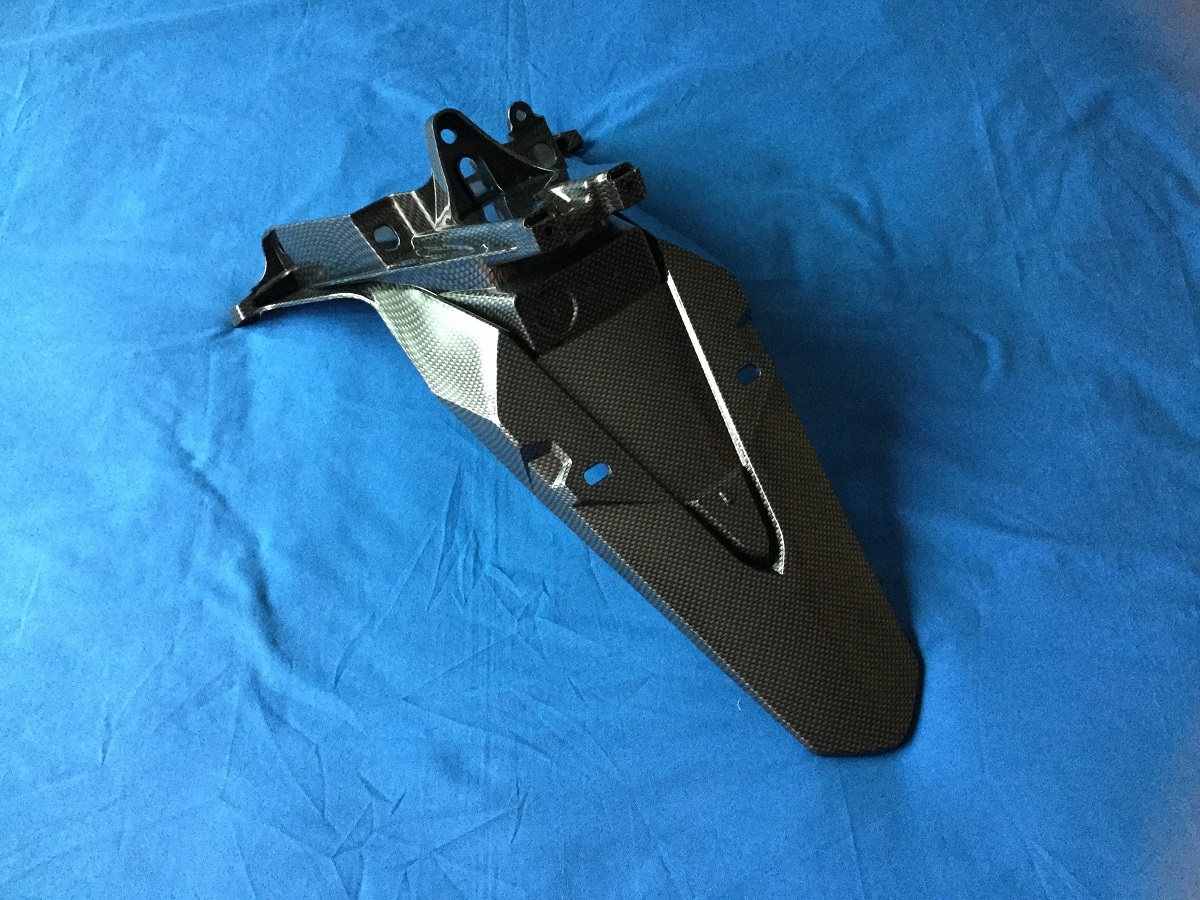 PCX JF56 2014 LED CA-Fender RR リアフェンダー カーボン調 純正品 