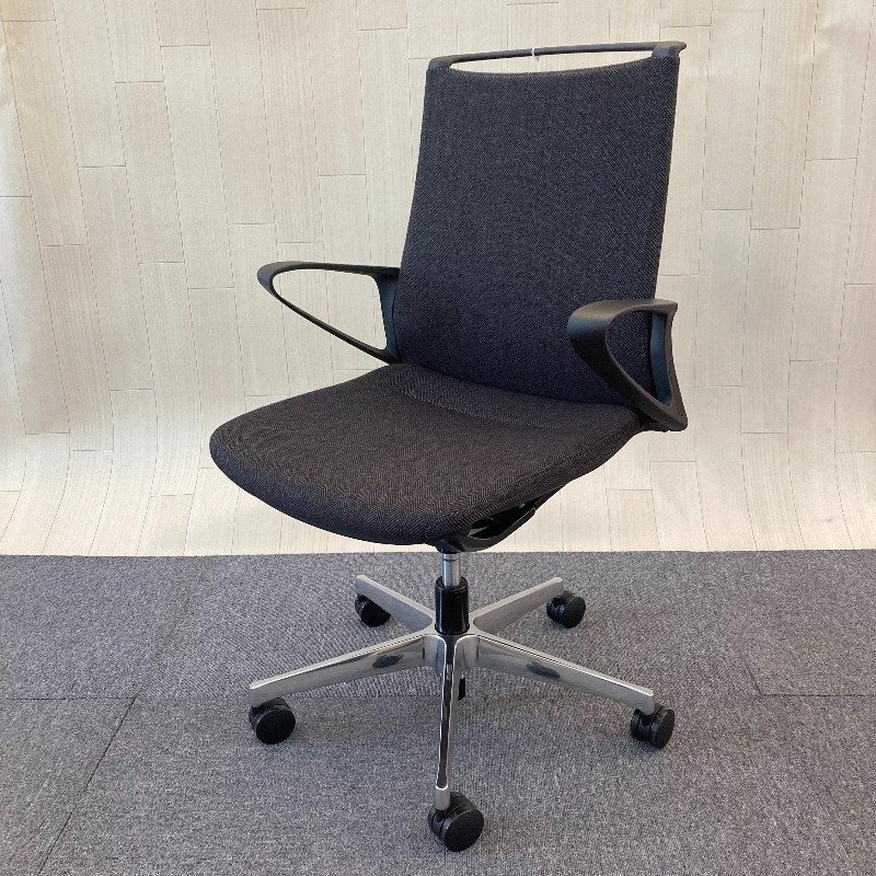 中古 美品 OKAMURA オカムラ オフィスチェア 肘あり モード CA25BR FWK1 2022年製 布張り ブラック 肘有り 肘つき OAチェア