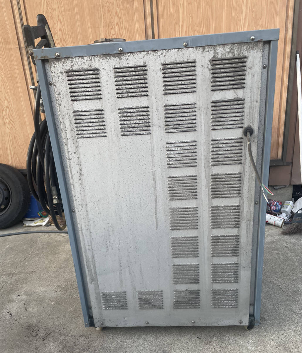 イヤサカ 高圧洗浄機 AW-800H 現状品