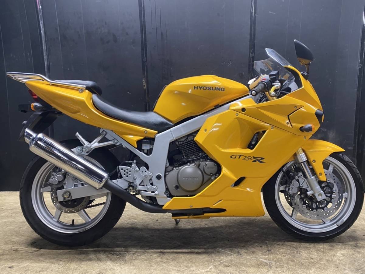 ヒョースン GT250R 16597㎞ エンジン実働 250㏄ 通勤・通学などに 書類