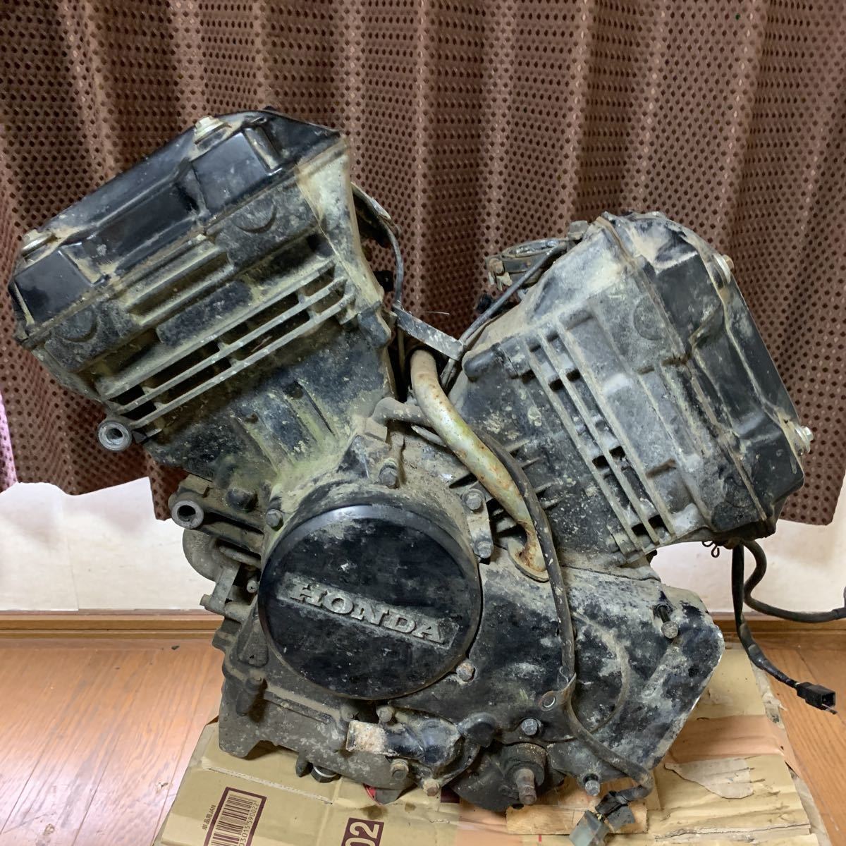 【大得価，低価】 HONDA VTZ250 エンジン本体 クランキング確認済み(エンジン本体)｜売買されたオークション情報、yahooの商品情報をアーカイブ公開 - オークファン ホンダ用