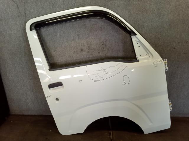 ハイゼット 3BD-S510P 右フロントドアASSY KF-VE W19 67001-B5030