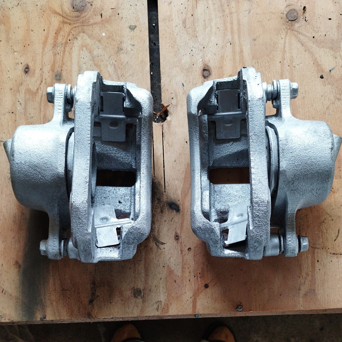 S130Z フロントキャリパー左右セット中古510ハコスカケンメリサニトラ