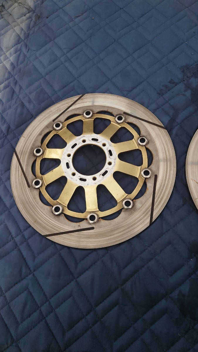サンスター KC202 310パイ スリットタイプCB1300SF SC40 ブレーキ
