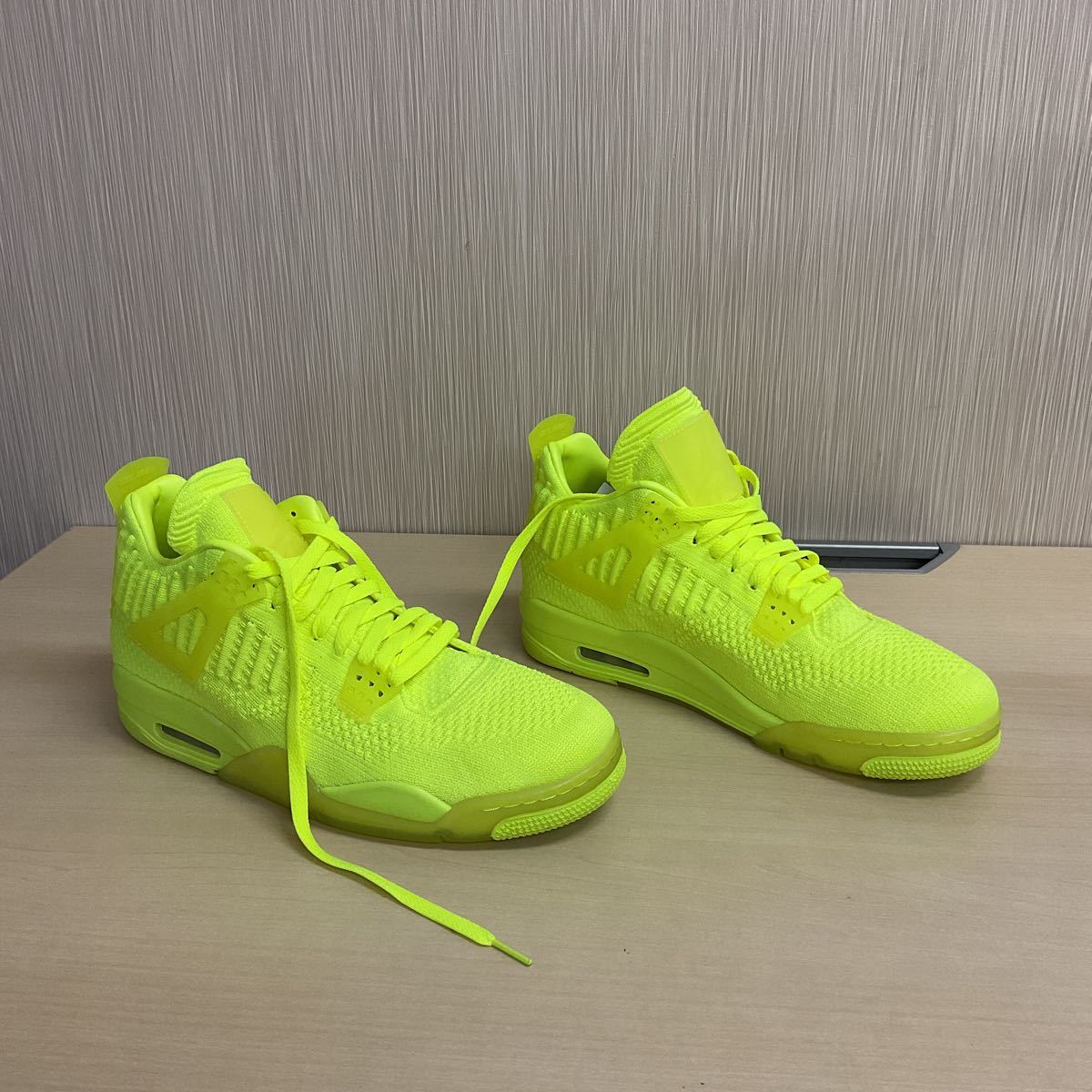 K-M06C80 NIKE/ナイキ AIR JORDAN 4 FLYKNIT VOLT/エアジョーダン 4 