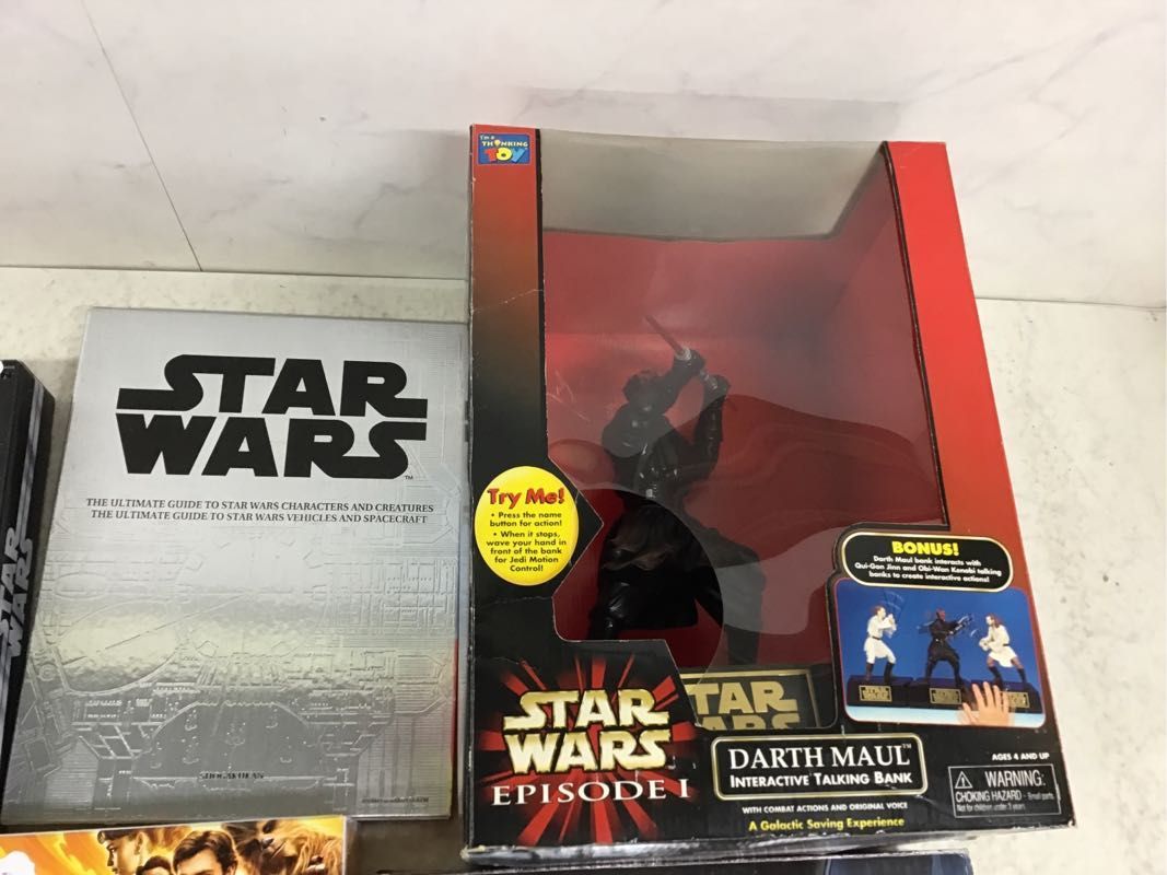 同梱不可 ジャンク 1円～ スター SPAWN スポーン(ハンバーガーヘッド 1円〜 同梱不可 ジャンク スターウォーズ ULTIMATE LIGHTSABER、京本コレクション 仮面ライダークウガ 他