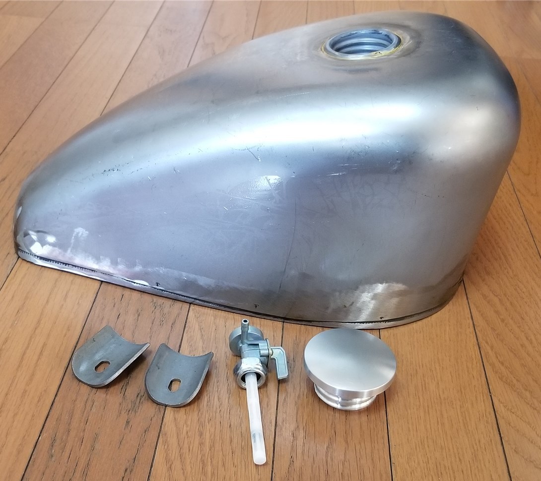 ジャンク 汎用品 ガソリンタンク 未塗装 カスタム ボバー ハーレー