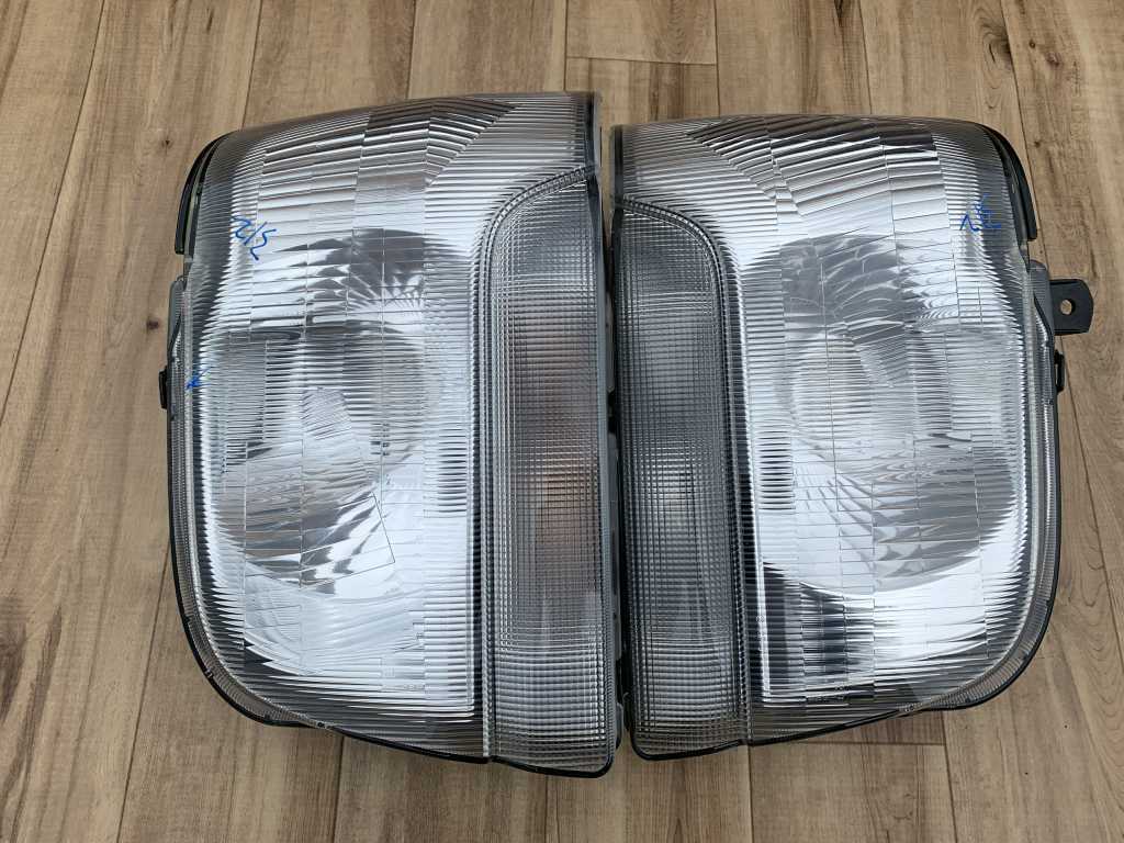 312 エブリィ　エブリー キャリィ DA62V DA62T DA52T DA52V DG62V ヘッドライト　ヘッドランプ　左右　コイト 100-32624