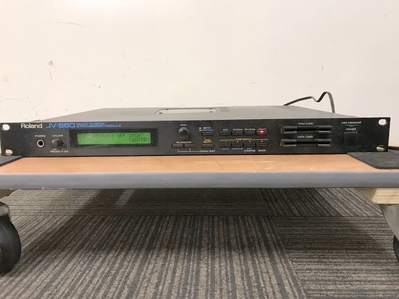 Roland JV-880 シンセサイザーモジュール Roland JV-2080 音源