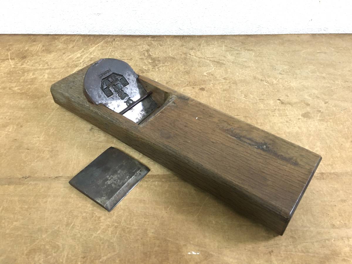 初弘 平台鉋 平鉋 かんな カンナ 寸六 大鉋 大工道具 古道具 楢無垢材 