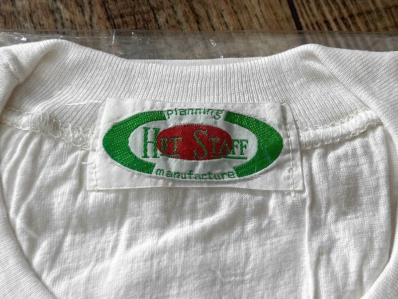 HOT STAFF ジュリー　コンサートツアー　’84 Tシャツ　ホワイト SALE]生活 Tee White | ソニーミュージック公式オンラインショップ