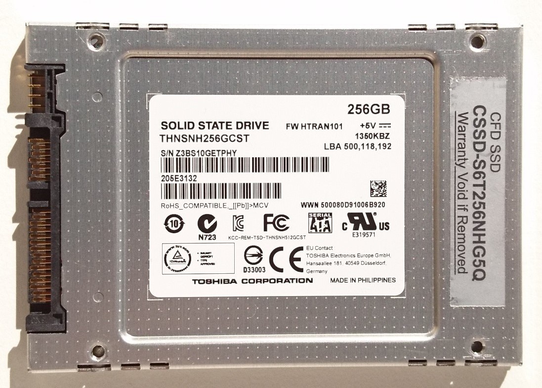 SSD Toshiba 256Go Interne 2.5" SATA Modèle THNSFJ256GCSU - Occasion Reconditionné