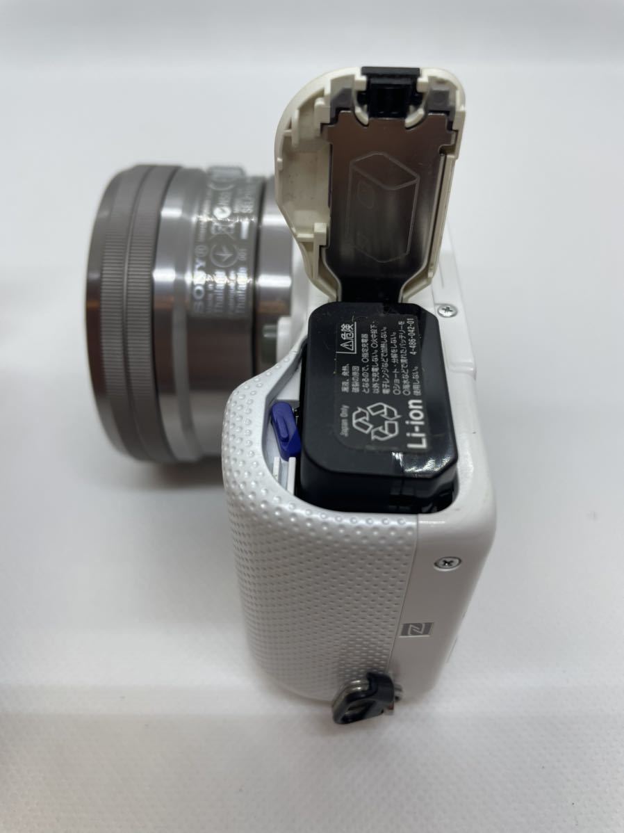 SONY α 5000 ILCE-5000 ホワイト　デジカメ α（ソニー） ソニー SONY α5000 ILCE-5000 レンズセット ホワイト