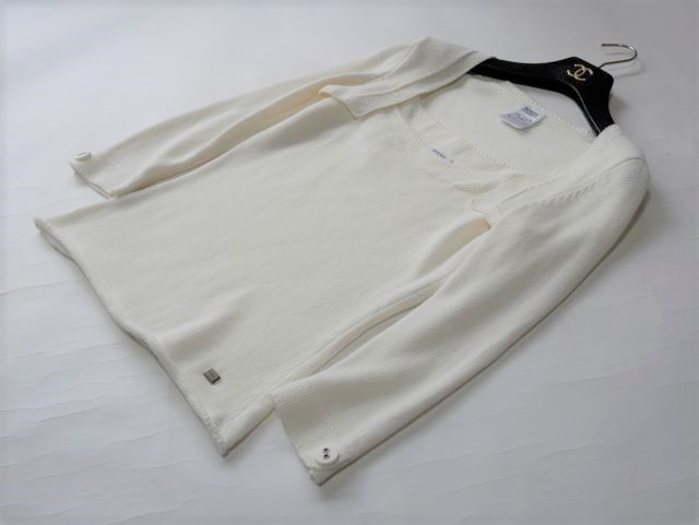 FOXEY BOUTIQUE♪フォクシー♪アンサンブル　サイズ３８　白