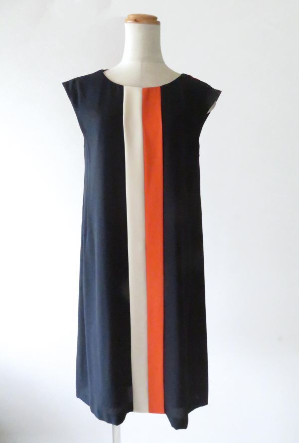 ■petitPoudre■モダンモードなワンラインワンピース