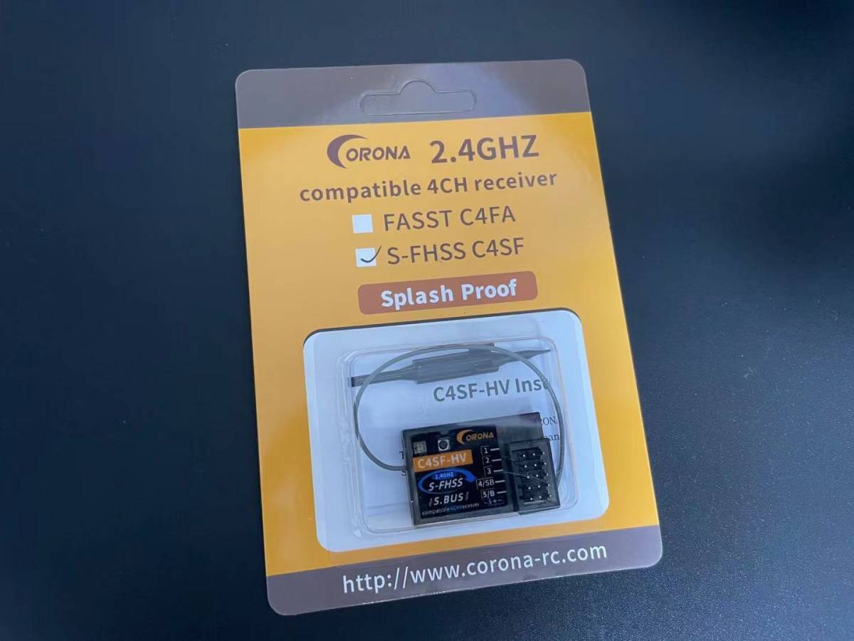 Corona C4SF-HV – Récepteur 4 Canaux 2,4 GHz S-FHSS/FHSS – SBUS, Compatible Futaba 3PV/7PX/4PLS/4PV – étanche, 3,6-8,5 V