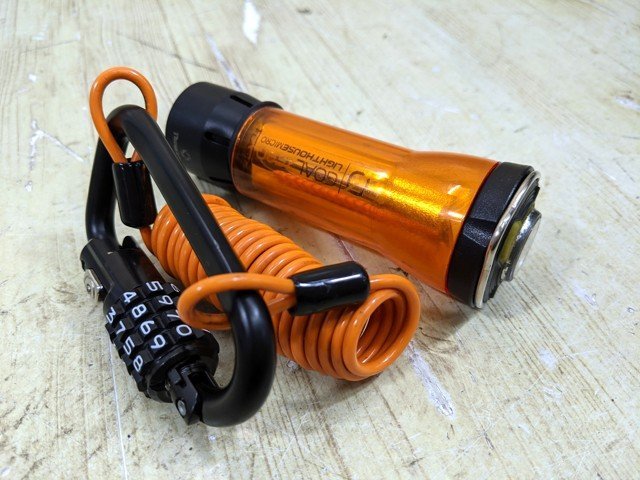 【3yt379】アウトドア キャンプ用品 LEDライト GOAL ZERO ゴールゼロ Lighthouse Micro◆ロックカラビナ ドッペルギャンガー◆N20