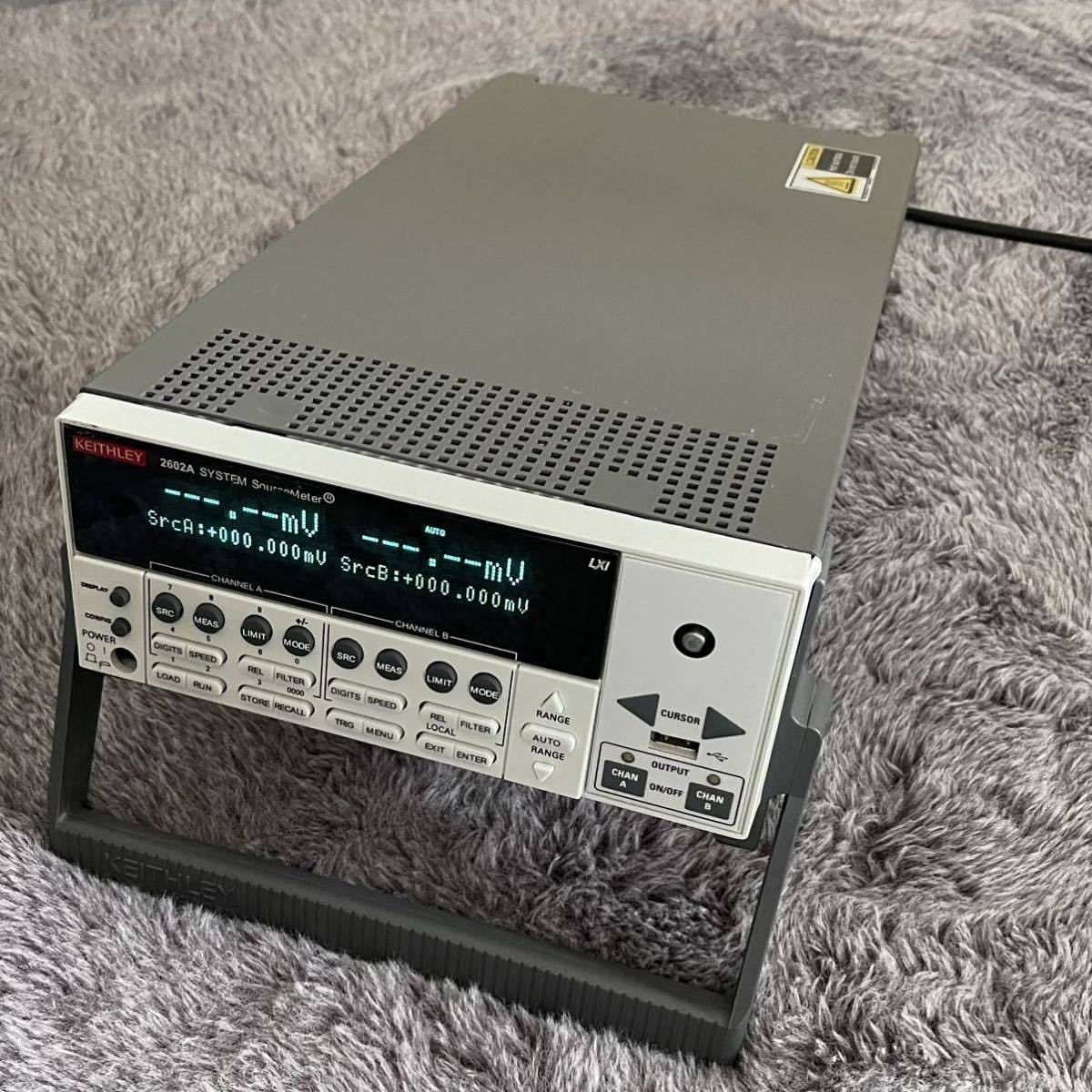 KEITHLEY ケースレー システムソースメーター 2602A(電気計測器)｜売買されたオークション情報、yahooの商品情報をアーカイブ ...
