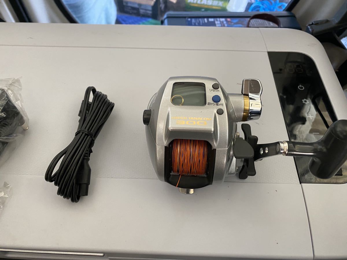 ダイワ DAIWA ダイワ電動リール HYPER TNAKOM動作OK1回使用のみ美品 箱付き