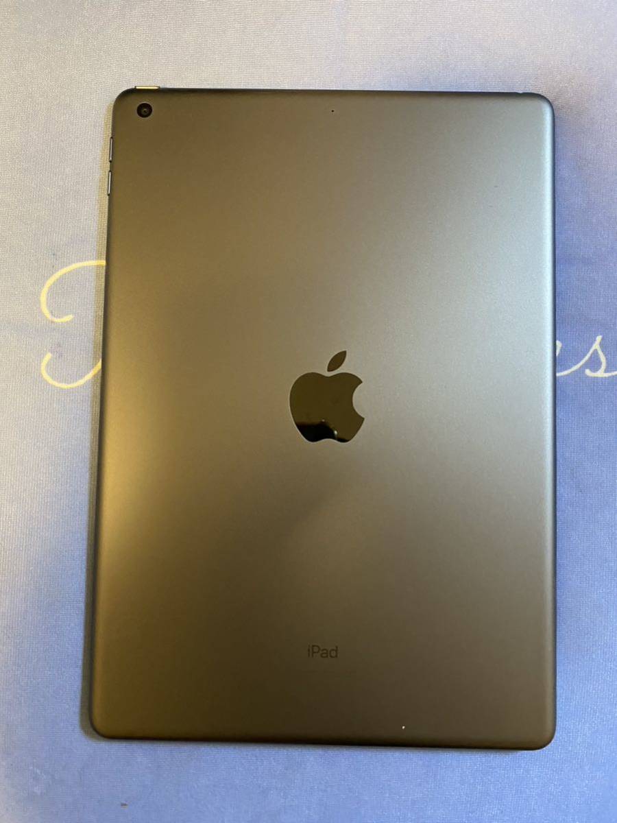 iPad 第7世代 32GB グレイ iPad 32GB 第7世代 中古)Apple Wifi