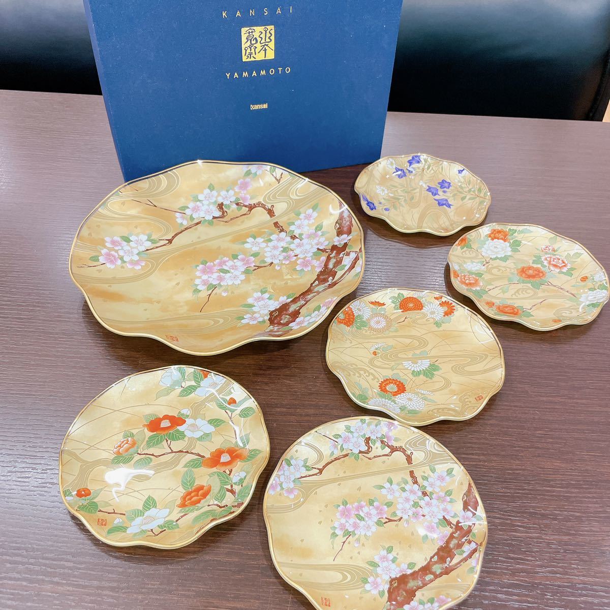 OKURA 花柄金彩装飾皿 日本製　6枚セット 20352 山本寛斎 KANSAI YAMAMOTO 6枚セット ガラス製 和食器 和柄 花柄