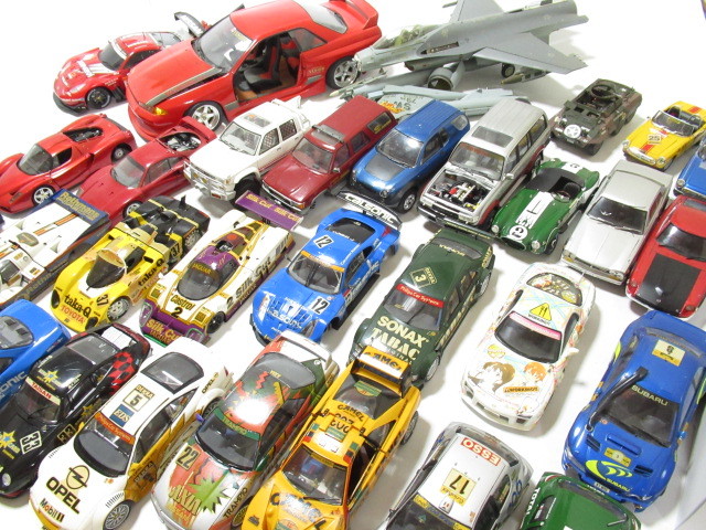 [ap0 NN3226] ジャンク 完成品 プラモデル 等 まとめ売り 車 ラリーカー レーシングカー 戦闘機 モデルカー ラジコン
