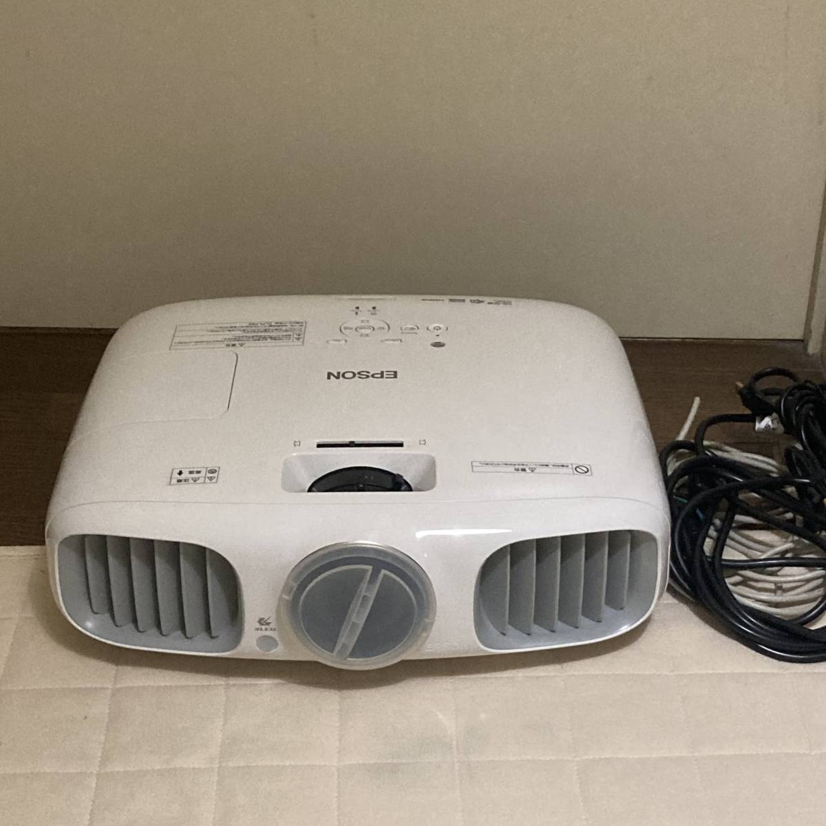 ☆通電確認済み☆3D対応プロジェクター高級機 EPSON EH-TW6100☆管F2486