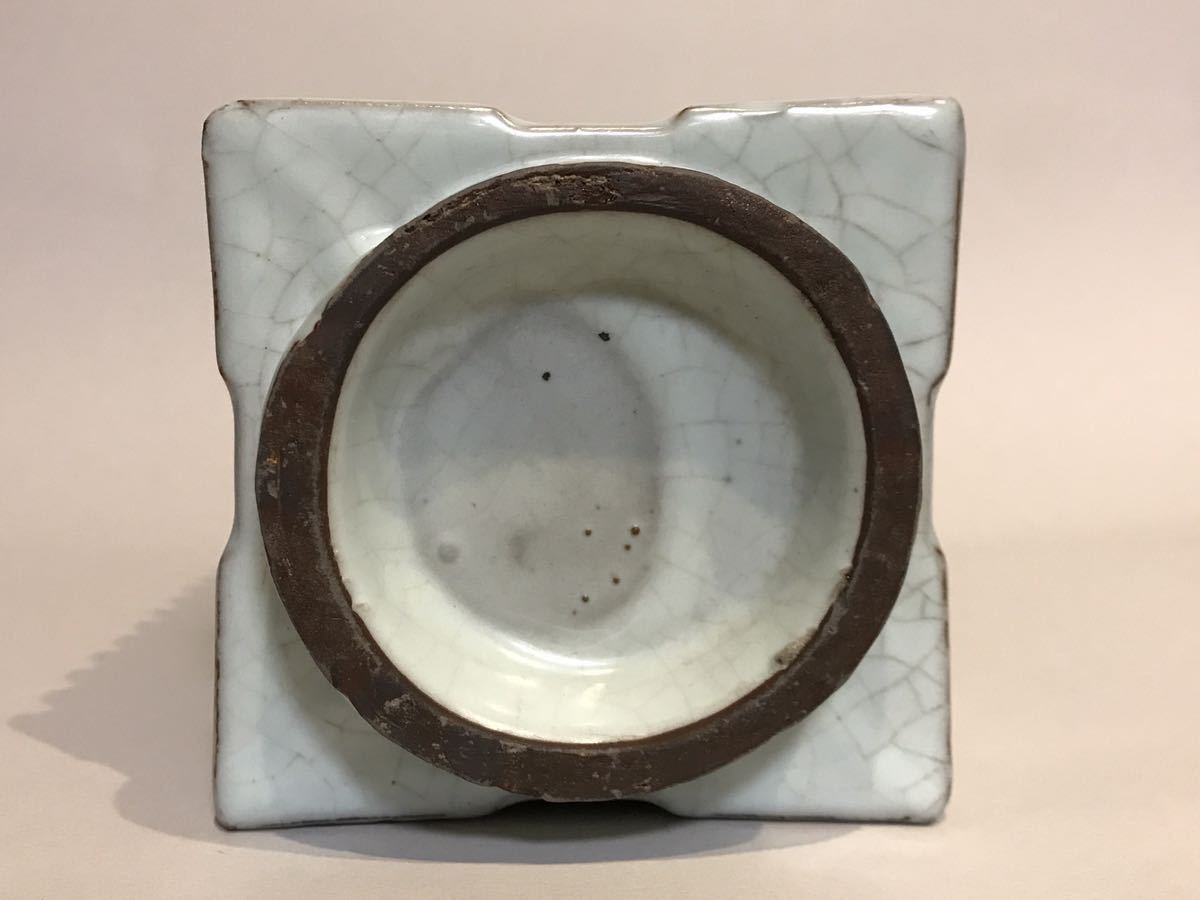 宋朝期 青磁角花瓶 龍泉窯 唐物 中国美術 箱付 龍泉窯 陶磁器