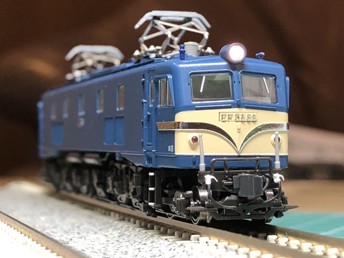 KATO 3020-1 EF58 後期形 大窓 ブルー【 EF58 69】新品加工・高輝度常点灯ライトユニット装着品、ヘッドマーク3個付き