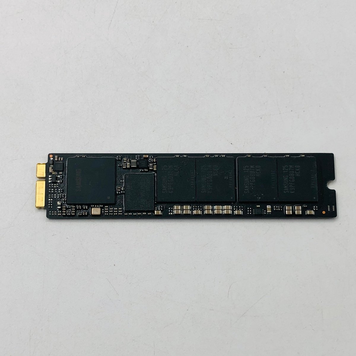 動作確認済み 4209時間 Apple純正 PCIe APPLE SSD SM256C 251GB 