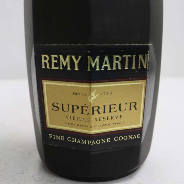 REMY MARTIN（レミーマルタン）VSOP スペリオール 40％ 700ml N23C140025