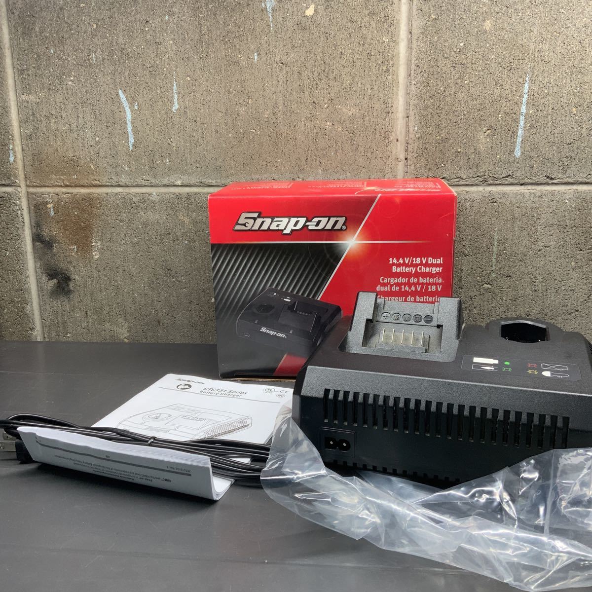 スナップオン 18v 充電器 おすすめ工具】Snap-onの電動